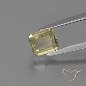 Diásporo con Cambio de Color Amarillo cálido natural de 0.74 ct, Corte Octágono / Esmeralda, VS