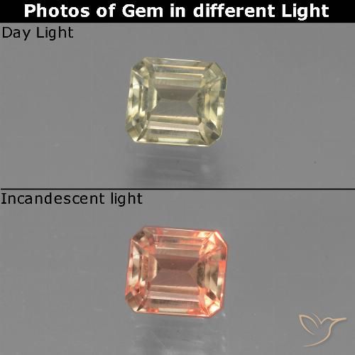 0.80ct Natural Amarillo cálido Diásporo con Cambio de Color, corte esmeralda, VVS-VS
