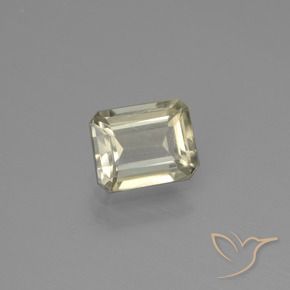 Diásporo con Cambio de Color Amarillo muy claro natural de 0.85 ct, Corte Octágono / Esmeralda, VS