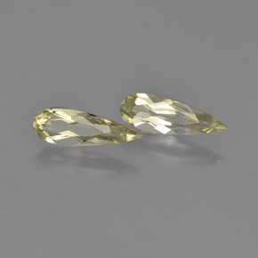 Gemas de Diásporo con Cambio de Color Verde a rosado natural de 1.54 ct, En forma de pera, VVS