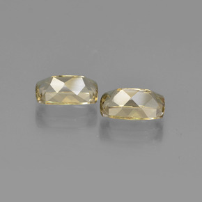 Gemas de Diásporo con Cambio de Color Amarillo muy claro natural de 2.67 ct, Corte Cojín, VS