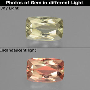 Diasporo con cambio de color cambio de color natural de 1,43 ct, corte cojín, VVS
