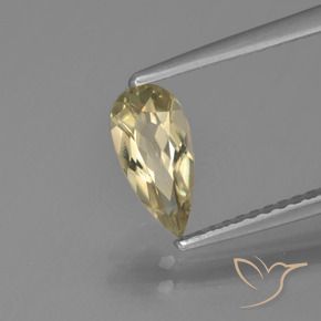 Diásporo con Cambio de Color Amarillo cálido natural de 0.74 ct, En forma de pera, VS