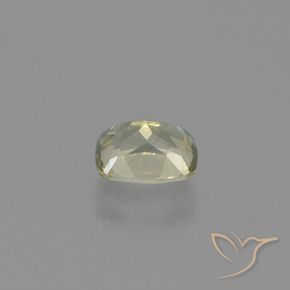 Diásporo con Cambio de Color Amarillo muy claro natural de 0.67 ct, Forma Cojín, VS