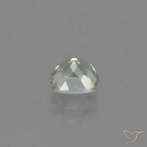 Diásporo con Cambio de Color Amarillo pálido natural de 0.76 ct, Forma Cojín, VS
