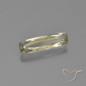 Diásporo con Cambio de Color Amarillo pálido natural de 1.24 ct, Forma Cojín, VS-SI