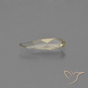 Diásporo con Cambio de Color Amarillo claro natural de 0.76 ct, En forma de pera, VVS-VS