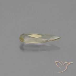 Diásporo con Cambio de Color Amarillo cálido natural de 0.84 ct, En forma de pera, VVS-VS