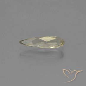 Diásporo con Cambio de Color Amarillo dorado muy claro natural de 0.94 ct, En forma de pera, VVS-VS