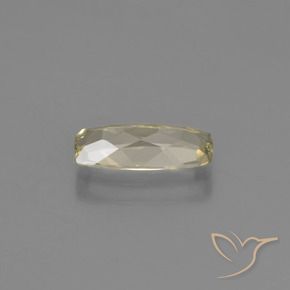 Diásporo con Cambio de Color Amarillo dorado muy claro natural de 1.27 ct, Forma Cojín, VVS