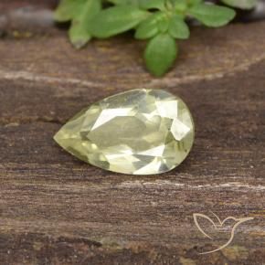 Diásporo con Cambio de Color Amarillo muy claro natural de 0.80 ct, En forma de pera, VVS-VS