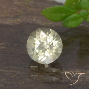 Diásporo con Cambio de Color Amarillo muy claro natural de 0.61 ct, Redondo, VVS-VS