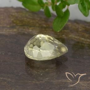 Diásporo con Cambio de Color Amarillo claro natural de 0.69 ct, En forma de pera, VVS-VS
