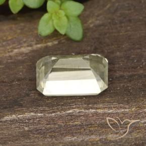 Diásporo con Cambio de Color Amarillo claro natural de 0.73 ct, Corte Octágono / Esmeralda, VVS-VS