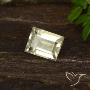 Diásporo con Cambio de Color Beige amarillo natural de 0.51 ct, Corte Baguette, VS