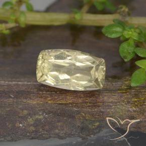 Diásporo con Cambio de Color Amarillo muy pálido natural de 0.96 ct, Forma Cojín, VVS-VS
