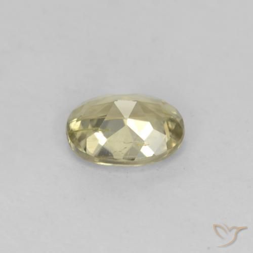 Diásporo con Cambio de Color Amarillo suave natural de 0.67 ct, Ovalada, VS