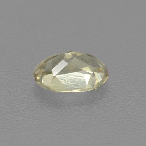 Diasporo con cambio de color amarillo natural de 0,54 ct, corte óvalo, VS