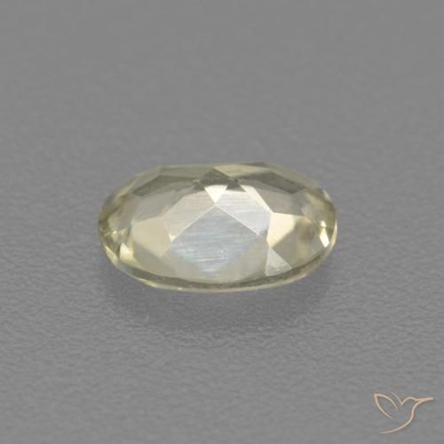Diásporo con Cambio de Color Amarillo claro natural de 0.58 ct, Ovalada, VS