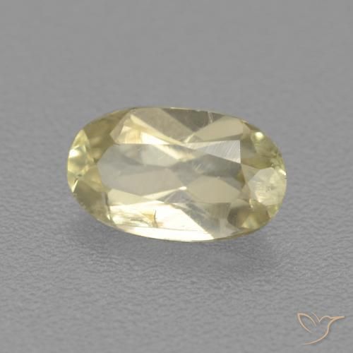 Diásporo con Cambio de Color Amarillo suave natural de 0.70 ct, Ovalada, VS