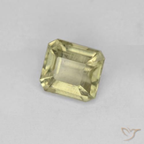Diásporo con Cambio de Color Amarillo claro natural de 0.83 ct, Corte Octágono / Esmeralda, VS
