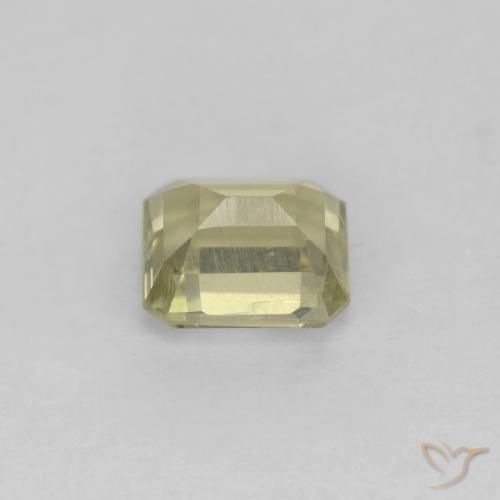 Diásporo con Cambio de Color Amarillo claro natural de 0.83 ct, Corte Octágono / Esmeralda, VS
