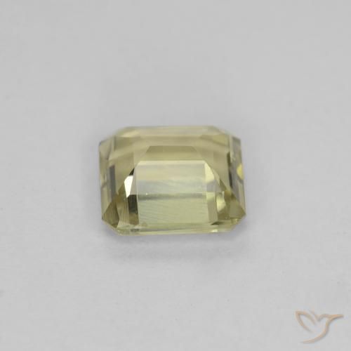 Diásporo con Cambio de Color Amarillo claro natural de 0.97 ct, Corte Octágono / Esmeralda, VVS-VS