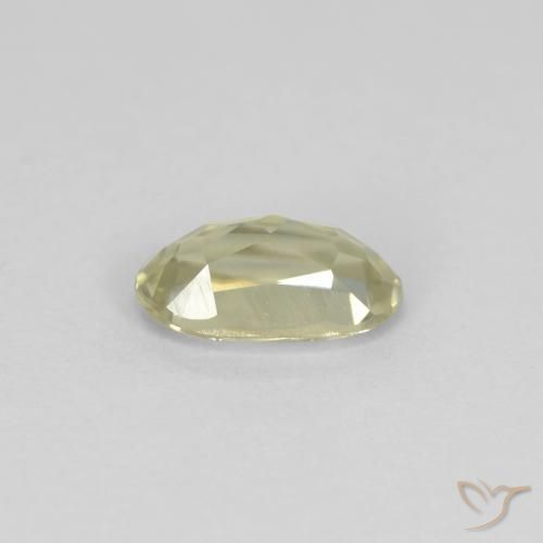 Diásporo con Cambio de Color Amarillo claro natural de 0.53 ct, Ovalada, VVS-VS