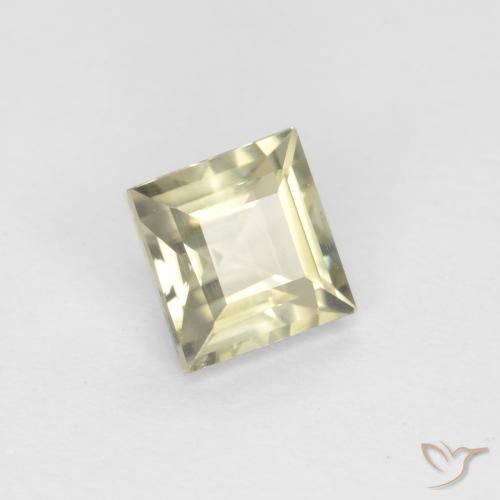Diásporo con Cambio de Color Amarillo claro natural de 0.83 ct, Cuadrado, VVS-VS