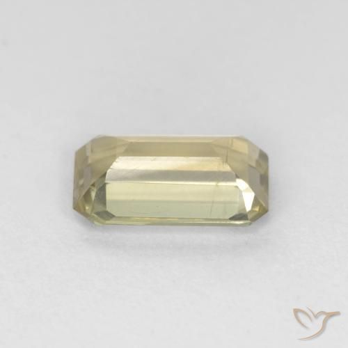 Diásporo con Cambio de Color Amarillo muy pálido natural de 0.90 ct, Corte Octágono / Esmeralda, VS