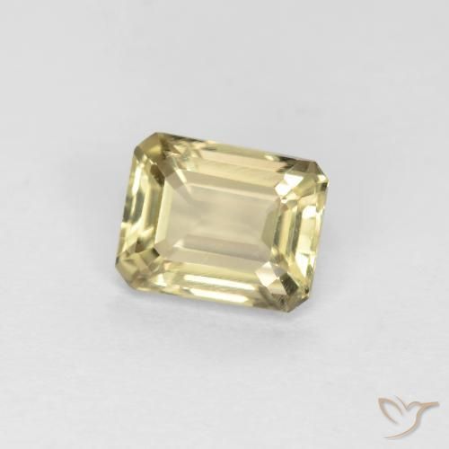 Diásporo con Cambio de Color Amarillo muy claro natural de 0.83 ct, Corte Octágono / Esmeralda, VS