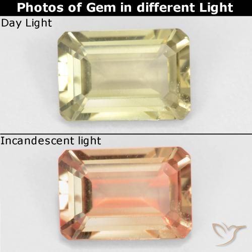 0.85ct Natural Amarillo muy claro Diásporo con Cambio de Color, corte esmeralda, VVS-VS