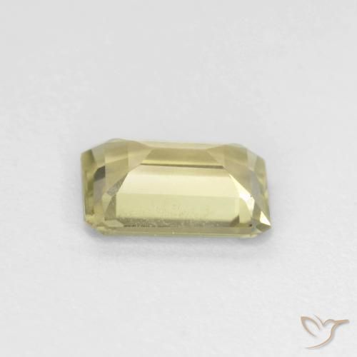 Diásporo con Cambio de Color Amarillo muy claro natural de 0.85 ct, Corte Octágono / Esmeralda, VVS-VS
