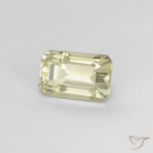 Diásporo con Cambio de Color Amarillo muy claro natural de 0.93 ct, Corte Octágono / Esmeralda, VVS-VS
