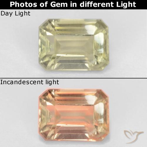 0.97ct Natural Amarillo pálido Diásporo con Cambio de Color, corte esmeralda, VS