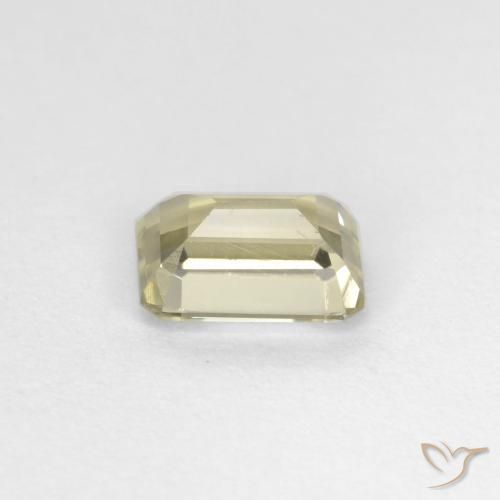 Diásporo con Cambio de Color Amarillo muy claro natural de 0.72 ct, Corte Octágono / Esmeralda, VVS-VS