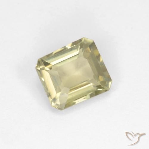 Diásporo con Cambio de Color Amarillo muy claro natural de 0.83 ct, Corte Octágono / Esmeralda, VS