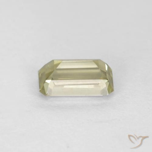Diásporo con Cambio de Color Amarillo pálido natural de 0.76 ct, Corte Octágono / Esmeralda, VS