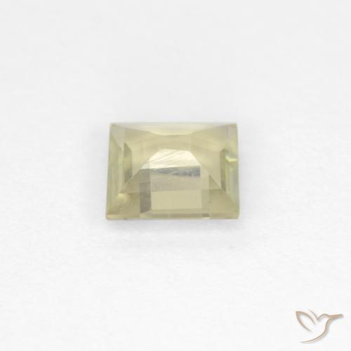 Diásporo con Cambio de Color Amarillo pálido natural de 0.59 ct, Cuadrado, VS