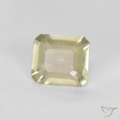 Diásporo con Cambio de Color Amarillo claro natural de 0.61 ct, Corte Octágono / Esmeralda, VS