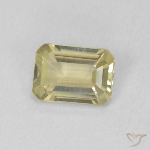 Diásporo con Cambio de Color Amarillo claro natural de 0.74 ct, Corte Octágono / Esmeralda, VVS