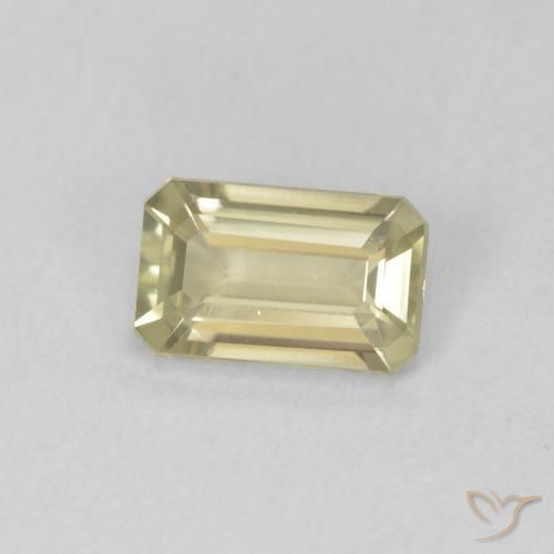Diásporo con Cambio de Color Amarillo suave natural de 0.81 ct, Corte Octágono / Esmeralda, VVS