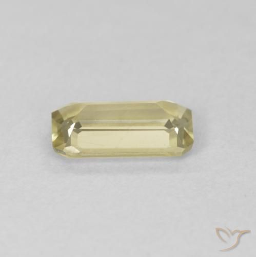 Diásporo con Cambio de Color Amarillo suave natural de 0.71 ct, Corte Octágono / Esmeralda, VVS