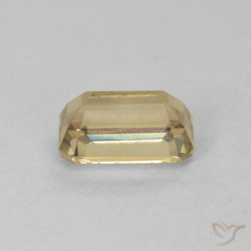 Diásporo con Cambio de Color Amarillo claro natural de 0.88 ct, Corte Octágono / Esmeralda, VVS