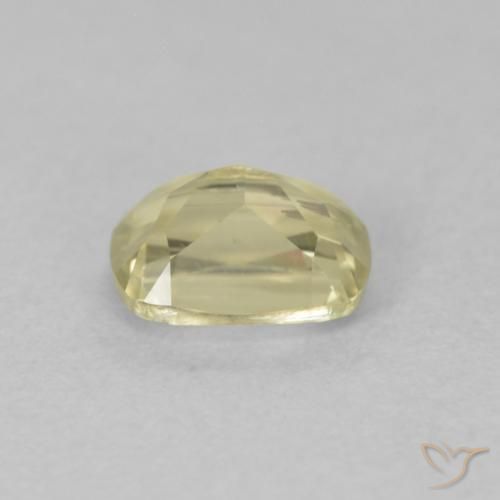 Diásporo con Cambio de Color Amarillo claro natural de 0.66 ct, Forma Cojín, VS
