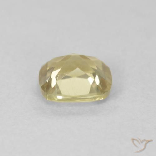 Diásporo con Cambio de Color Amarillo pálido natural de 0.60 ct, Forma Cojín, VS