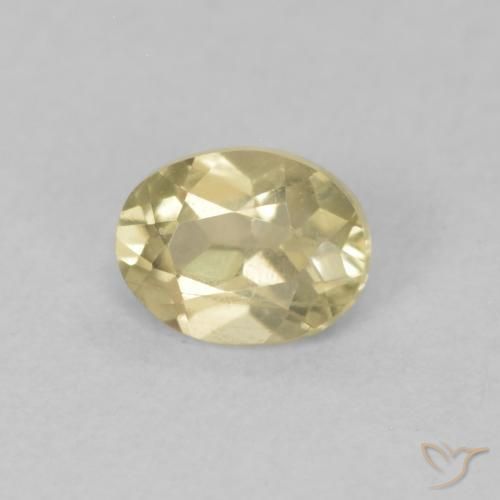 Diásporo con Cambio de Color Amarillo claro natural de 0.36 ct, Ovalada, VS