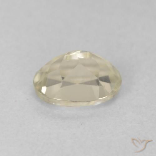 Diásporo con Cambio de Color Amarillo suave natural de 0.53 ct, Ovalada, VVS-VS