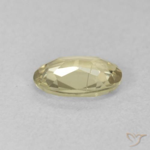 Diásporo con Cambio de Color Amarillo claro natural de 0.36 ct, Ovalada, VVS-VS