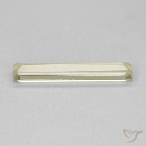 Diásporo con Cambio de Color Amarillo suave natural de 0.84 ct, Corte Baguette, VVS-VS